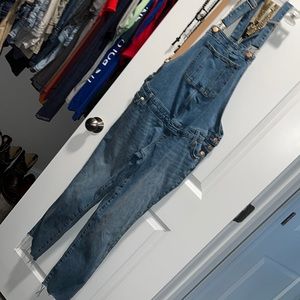 Maternity overalls like New!
